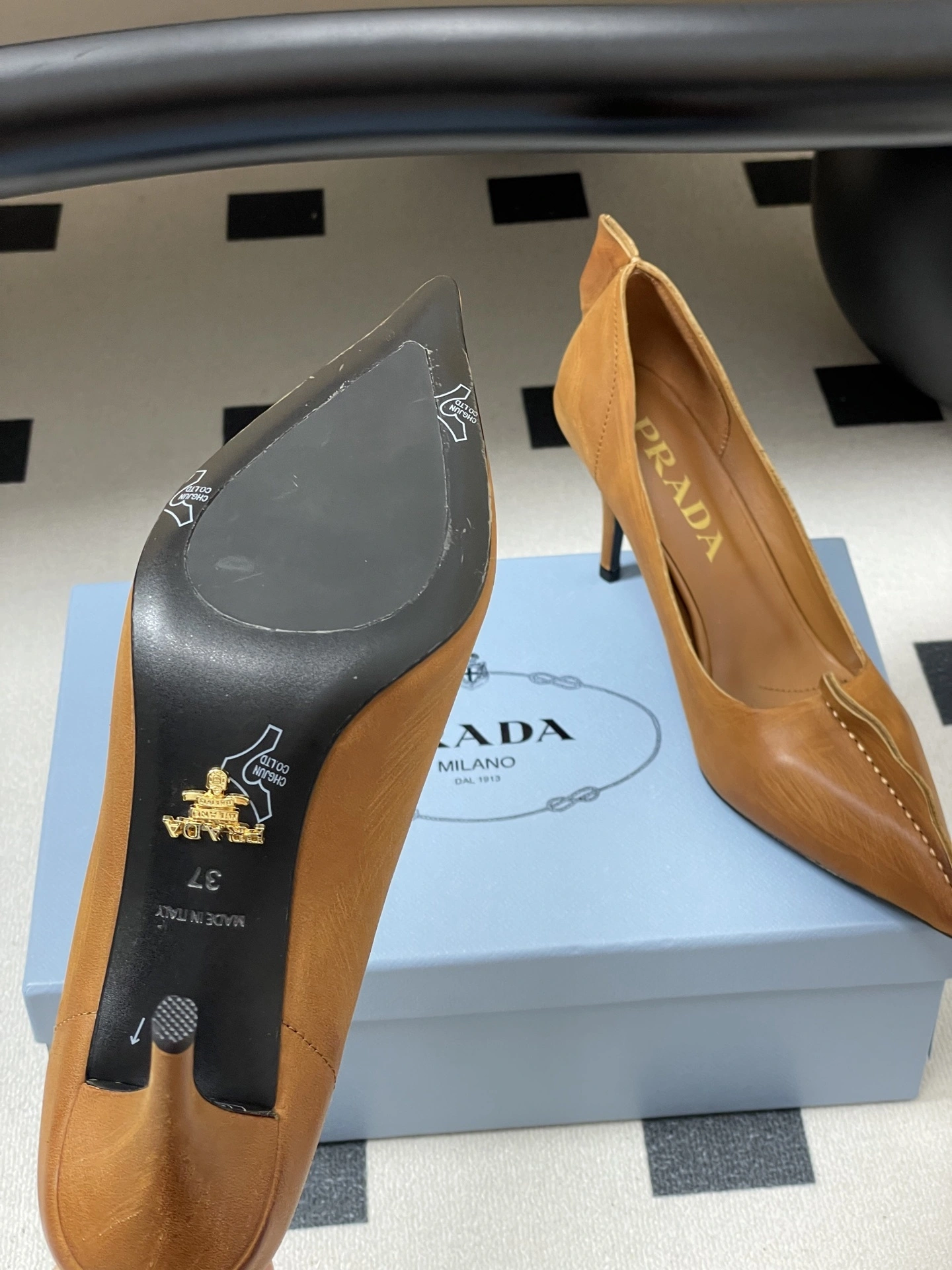 COCO-- Pr141 1I194O_V69_F0046_F_A085 Calfskin sheepskin Heel height ：8.5cm item:E-X198J1717